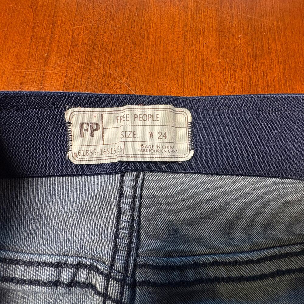 Free People Jeans Size 24 - Picture 2 of 6